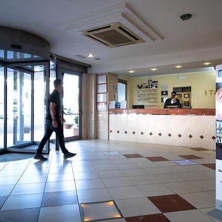 Residence I Triangoli Casal Palocco Zewnętrze zdjęcie
