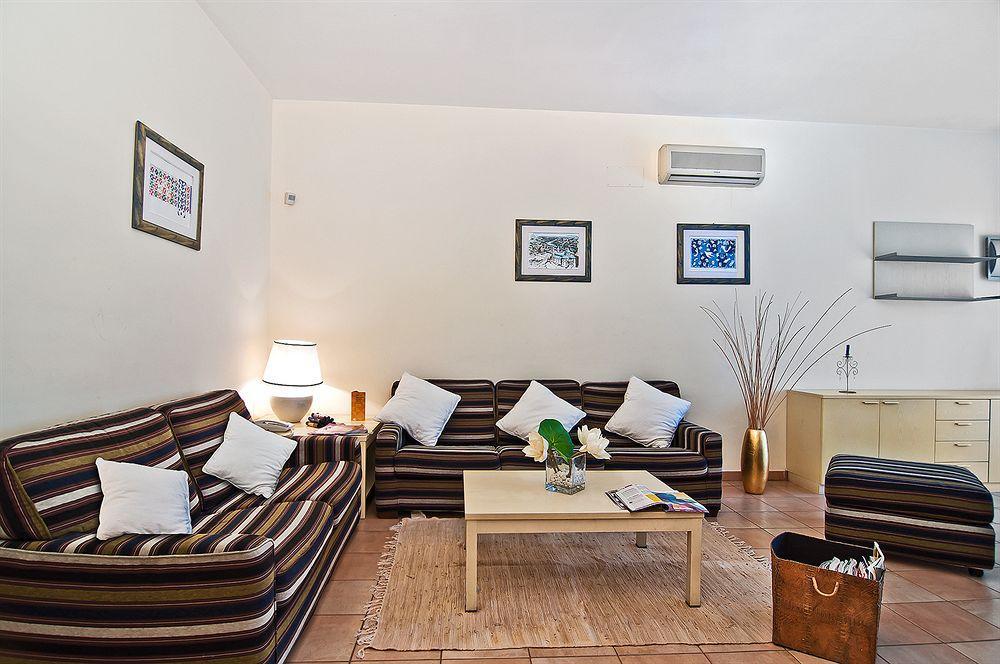 Residence I Triangoli Casal Palocco Zewnętrze zdjęcie