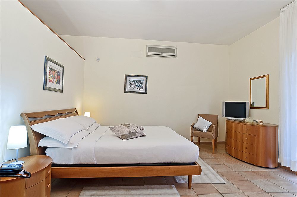 Residence I Triangoli Casal Palocco Zewnętrze zdjęcie