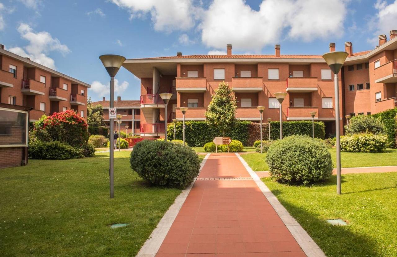 Residence I Triangoli Casal Palocco Zewnętrze zdjęcie